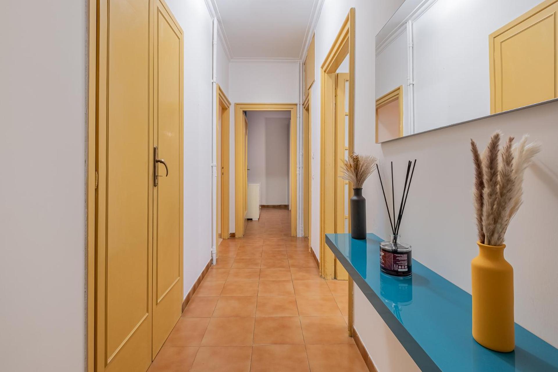 Orange Blue House 1bedr Metro Re Di Apartamento Roma