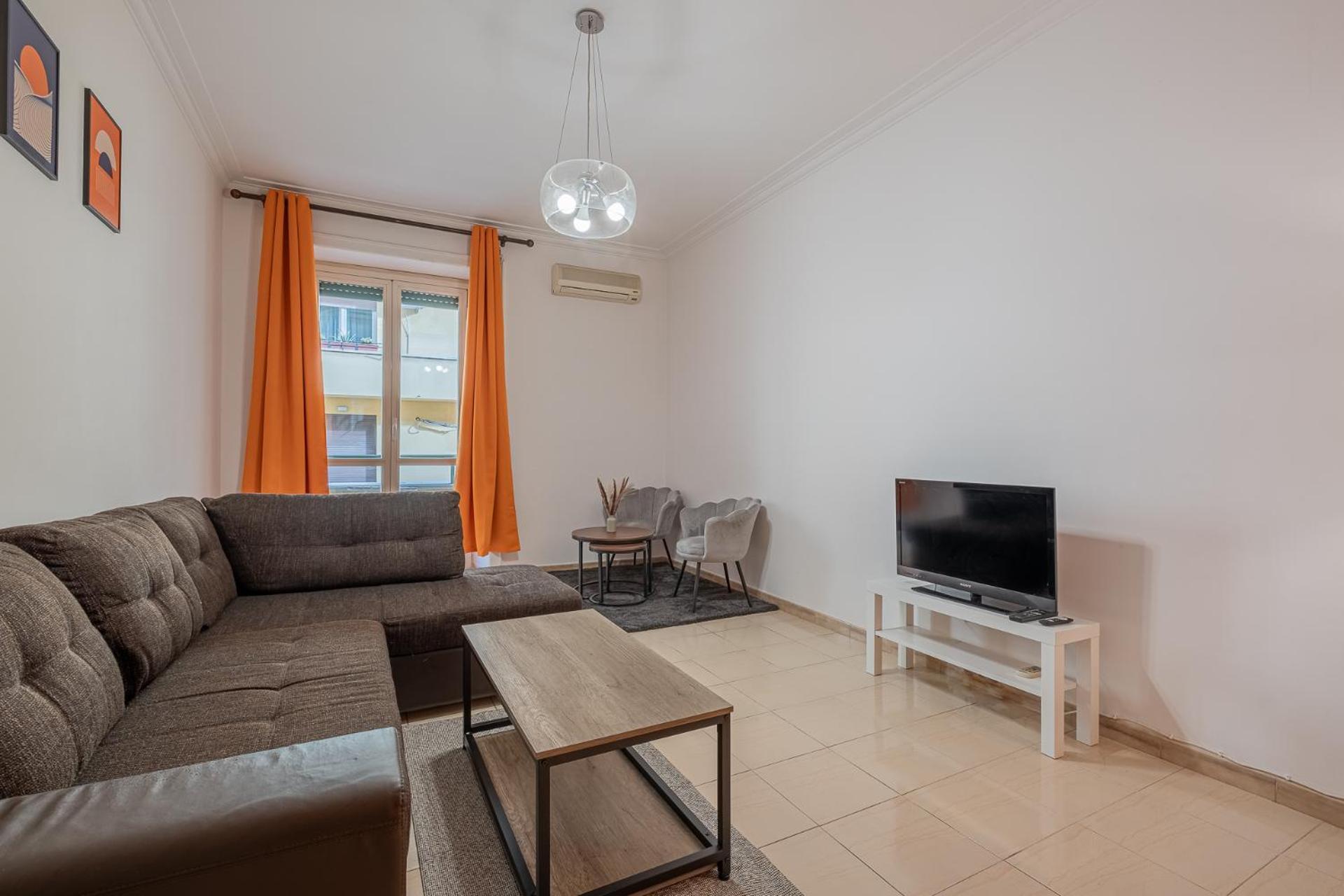 Appartamento Orange Blue House 1bedr Metro Re Di